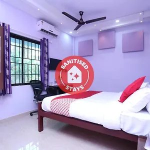 https://oyo-rooms-near-chottanikkara.kerala-hotels.net