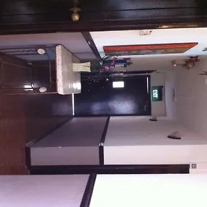https://jjh-boutique-apartment.singapore-best-hotels.net